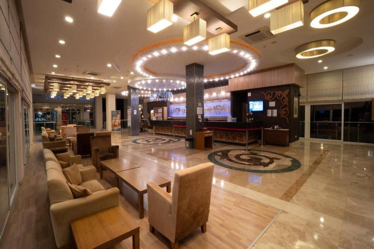 Titan Select Hotel Konaklı Eksteriør billede